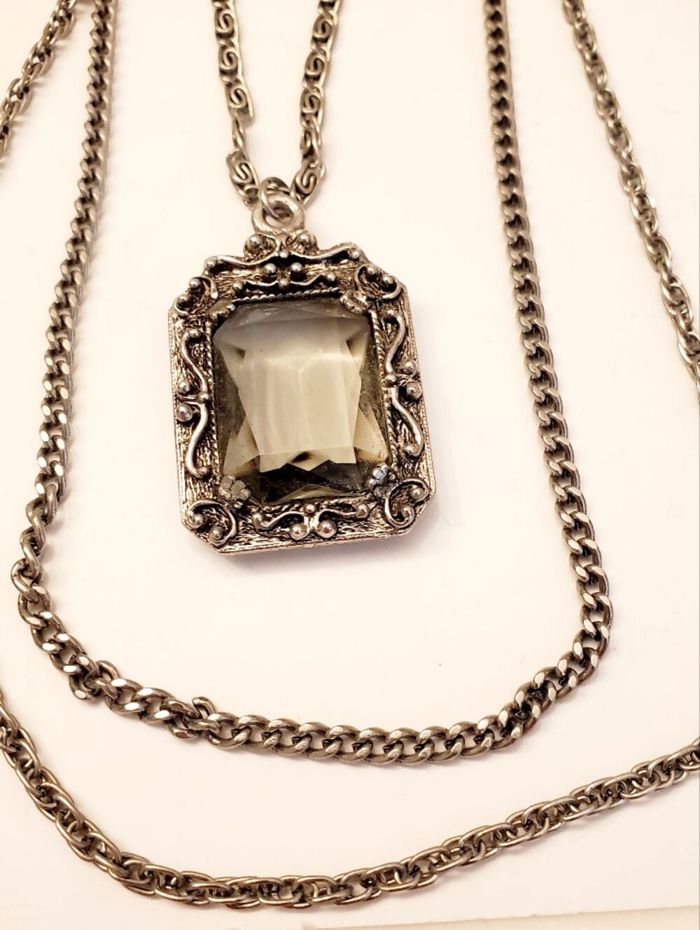 GOLDETTE Vintage Silver Frame Pendant Necklace with Smoky Glass Faceted Stone